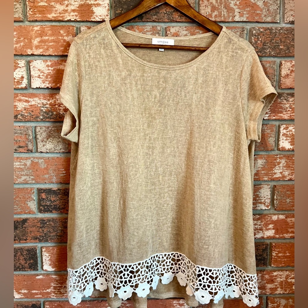 Umgee USA Oatmeal Boho Top With Lace Crochet Trim Size M - Picture 7 of 9